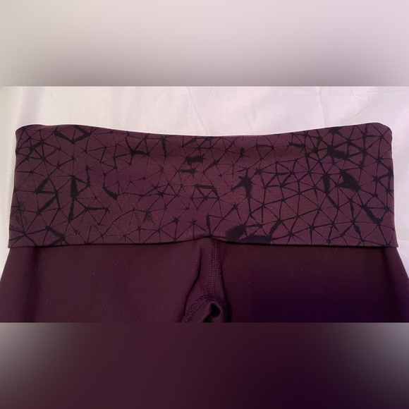 LULULEMON ULTRA HIGH RISE FLARE LEGGINGS - Picture 5 of 5